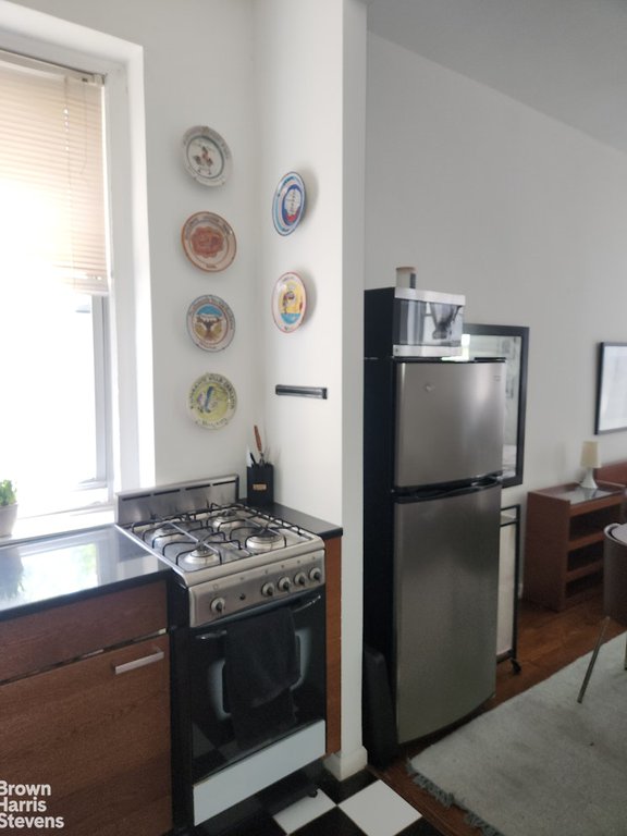 212 East 13th Street, Unit 2C photo 3