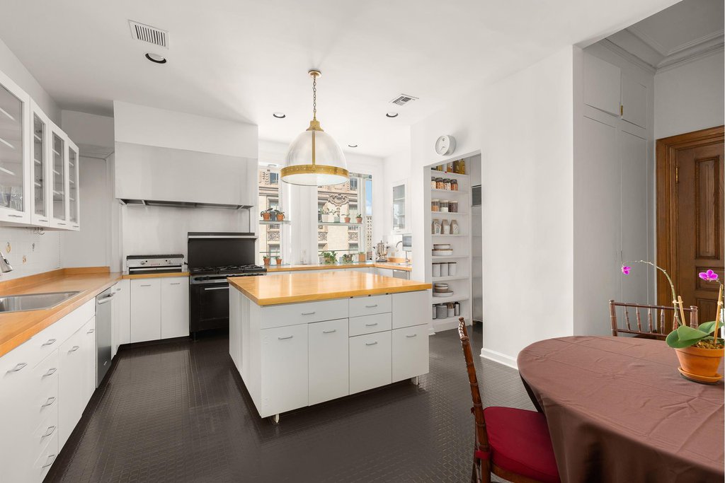 1 West 72nd Street, Unit 84 photo 17