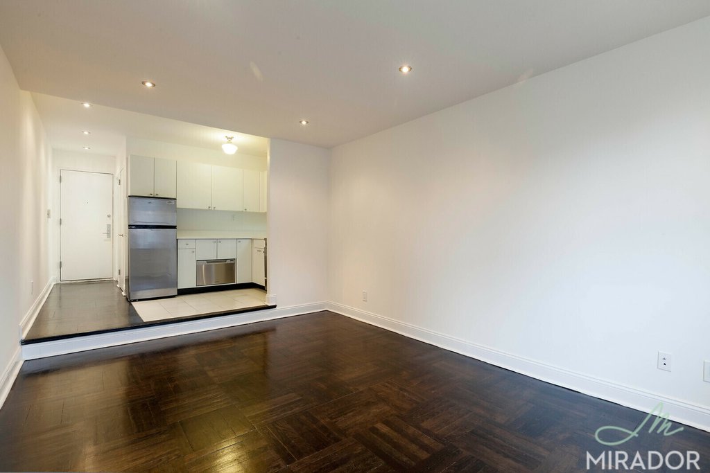 255 West 14th Street Chelsea New York NY 10011