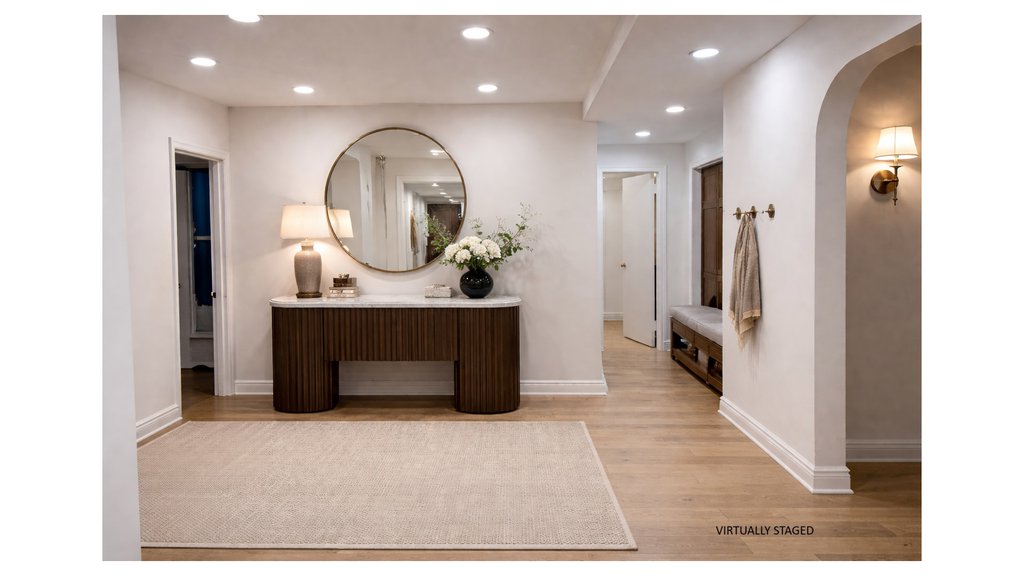 45 East 62nd Street, Unit 1B photo 2