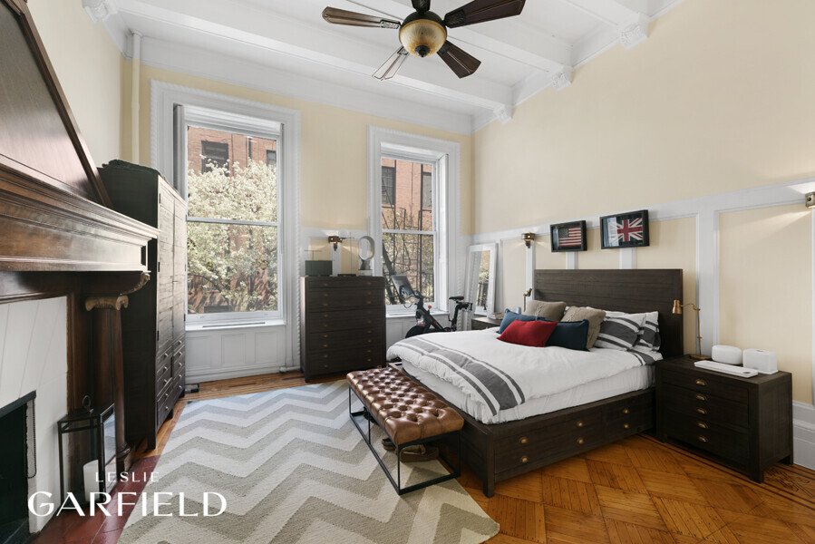 27 West 9th Street – For Sale photo 5