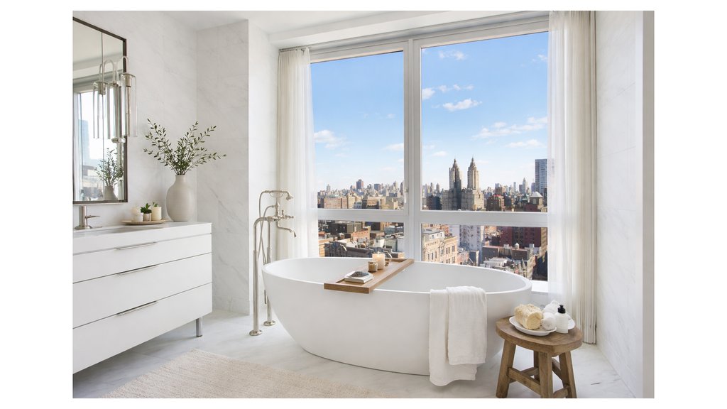 212 West 72nd Street, Unit PHS photo 9