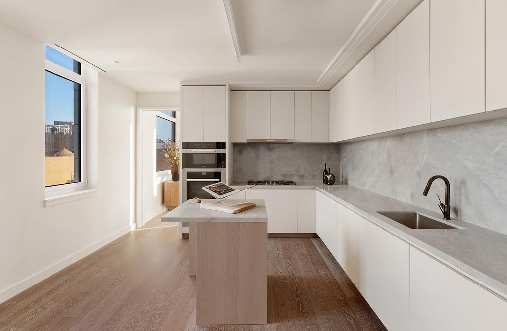 77 Greenwich Street, Unit PH photo 7