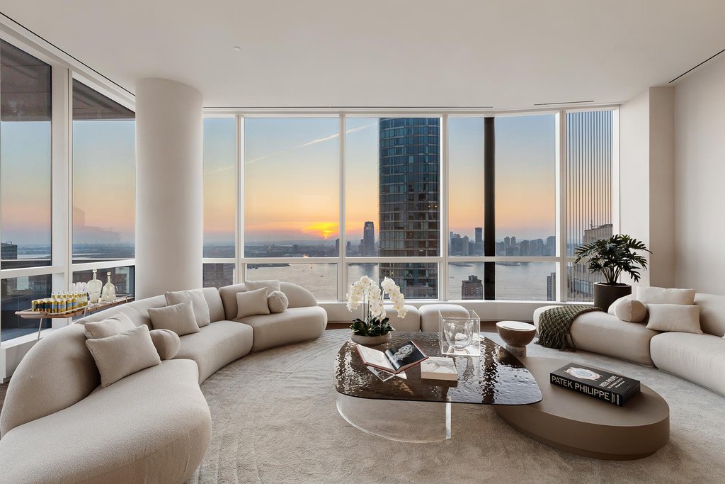 77 Greenwich Street, Unit PH