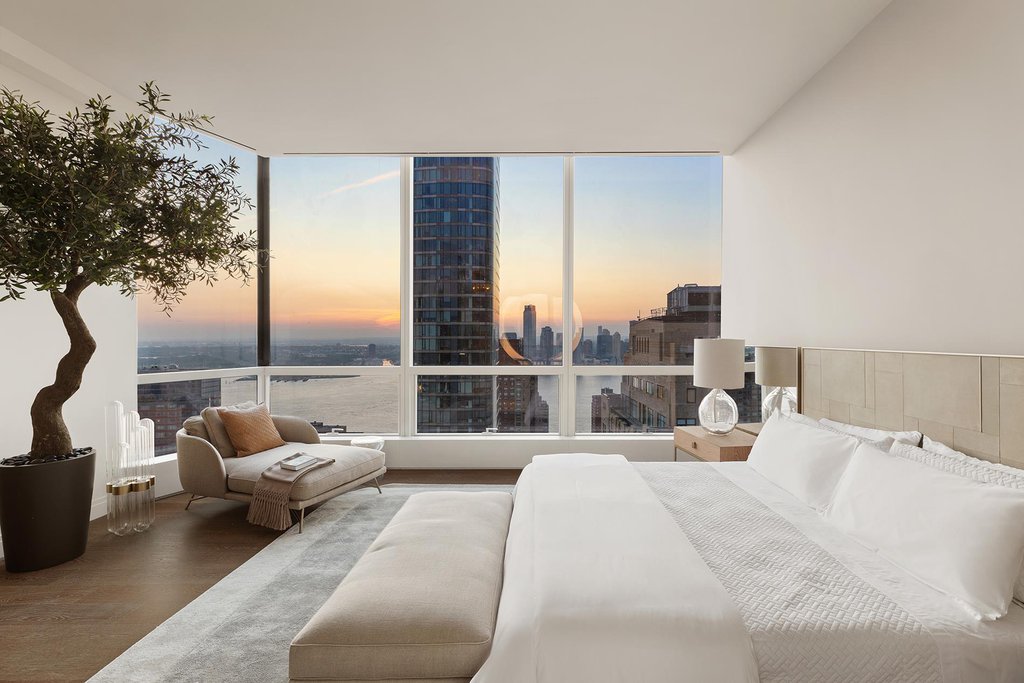 77 Greenwich Street, Unit PH photo 10