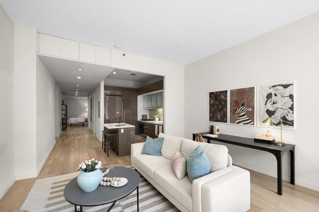 75 Wall Street, Unit 26A photo 4