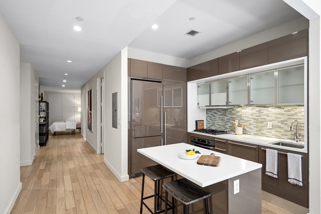 75 Wall Street, Unit 26A photo 5