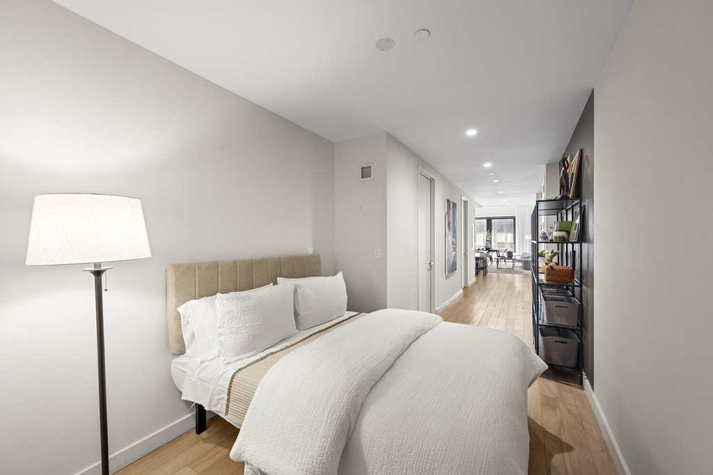 75 Wall Street, Unit 26A photo 7