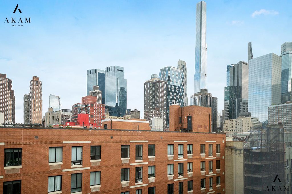 432 West 52nd Street, Unit 7F photo 3