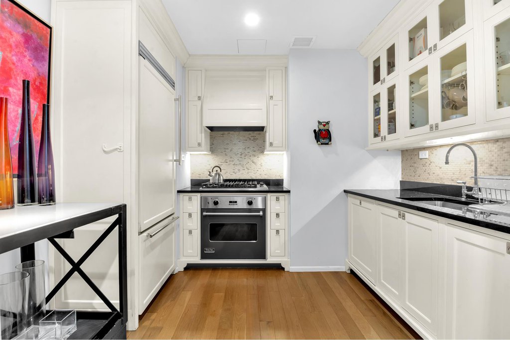1 Central Park South, Unit 1605 photo 8