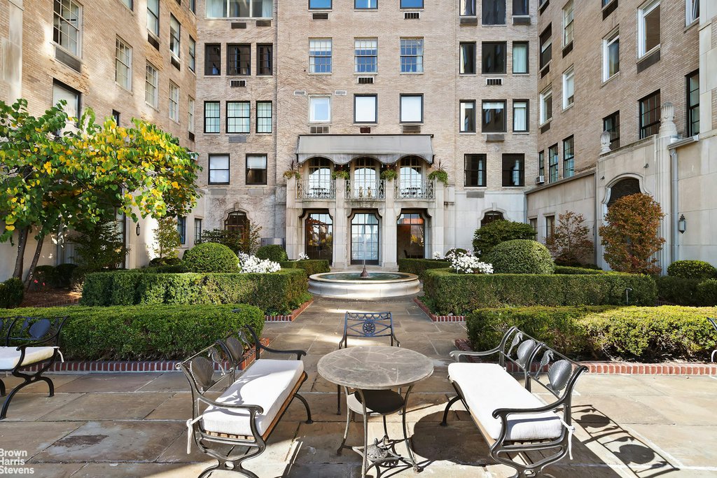 435 East 52nd Street, Unit 4A photo 4