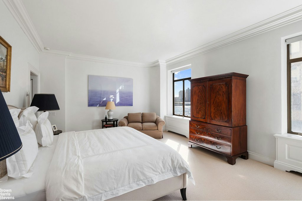 435 East 52nd Street, Unit 4A photo 8