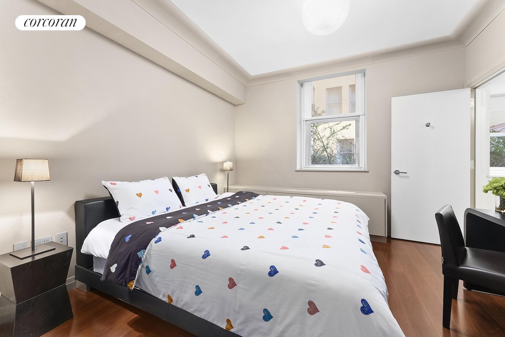 55 Wall Street, Unit 520 photo 6