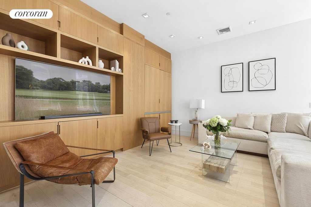 55 Wall Street, Unit 520 photo 14