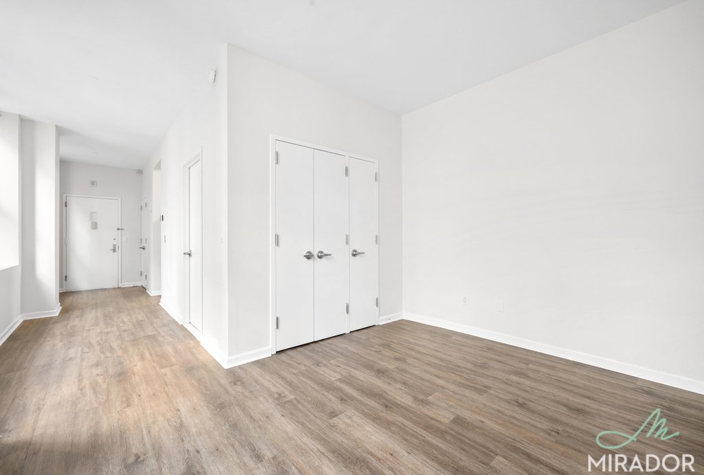 15 Park Row 11C Seaport District New York NY 10038