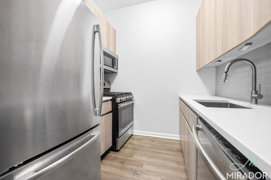 15 Park Row 11C Seaport District New York NY 10038