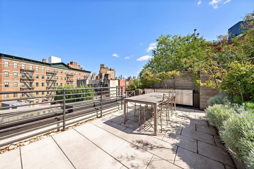 763 Greenwich Street – For Sale photo 24