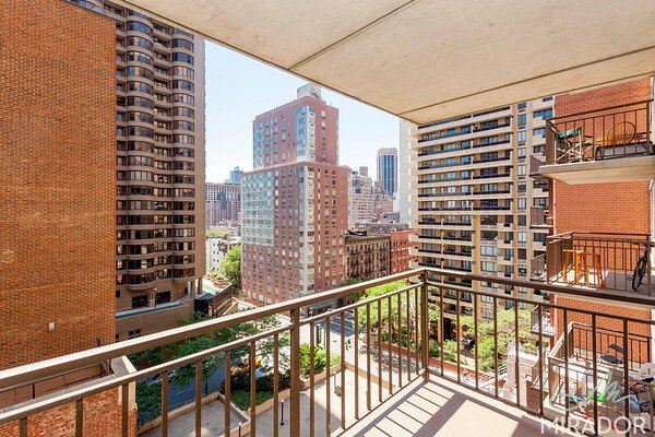 330 East 39th Street 8B Murray Hill New York NY 10016