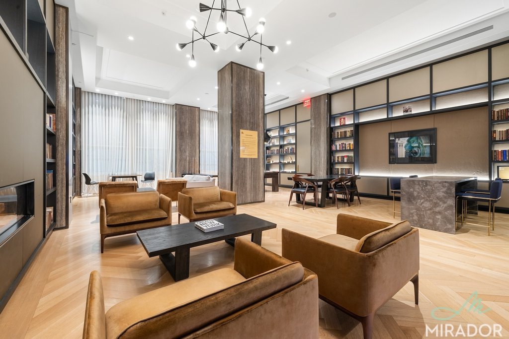 15 Park Row 6H Seaport District New York NY 10038
