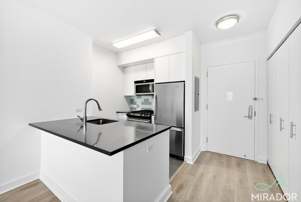 80 De Kalb Avenue Fort Greene Brooklyn NY 11201