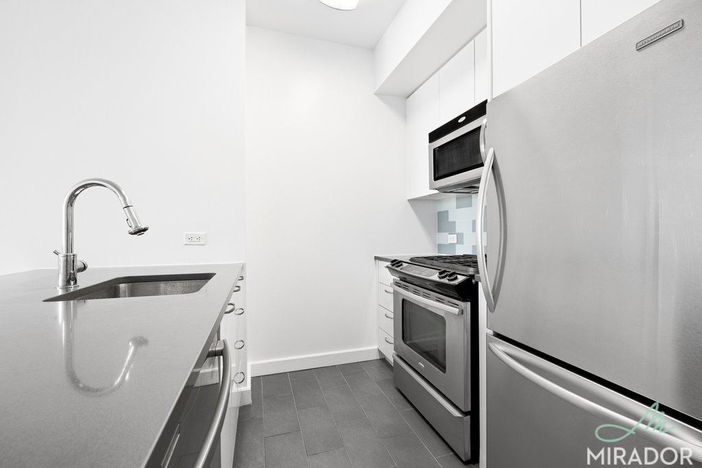 80 De Kalb Avenue Fort Greene Brooklyn NY 11201