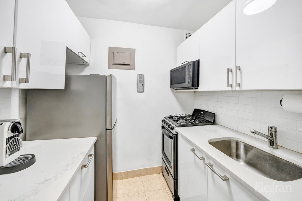 225 East 36th Street, Unit 4K