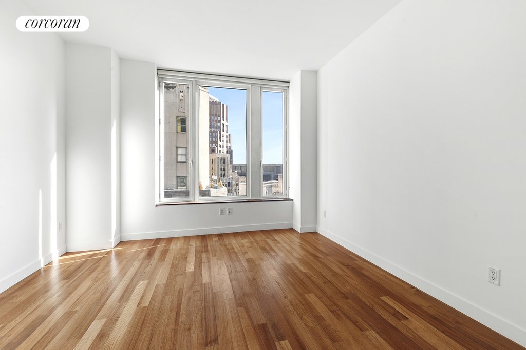 15 William Street, Unit 31G photo 2