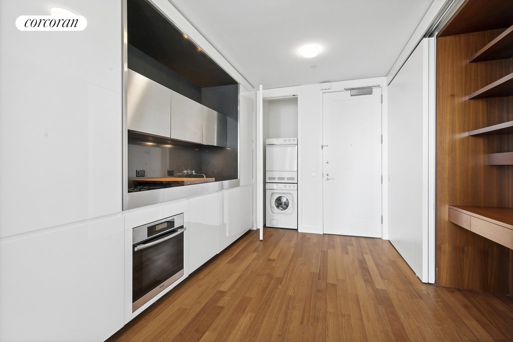 15 William Street, Unit 31G photo 3