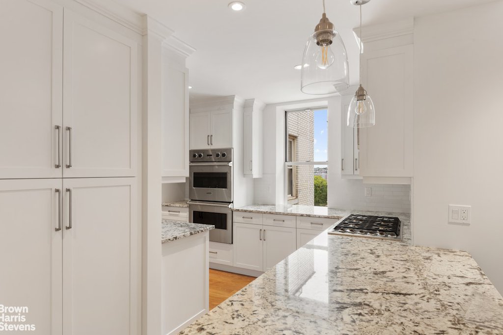 317 West 89th Street, Unit 9W photo 3