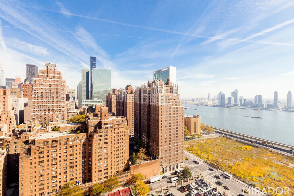 330 East 39th Street Murray Hill New York NY 10016