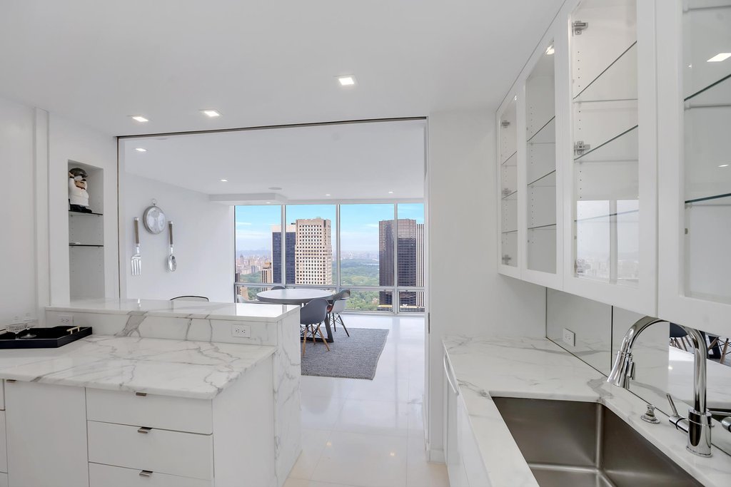 641 Fifth Avenue, Unit 46/47C photo 2
