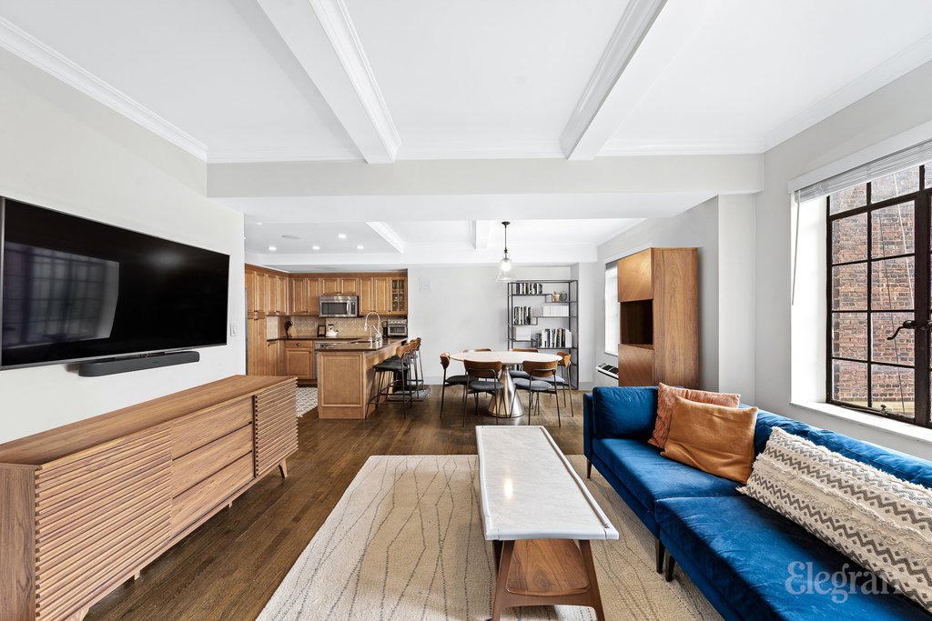 45 Tudor City Place, Unit 1515