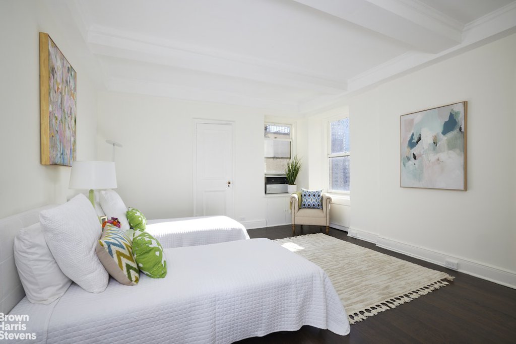320 East 72nd Street, Unit 15B photo 6