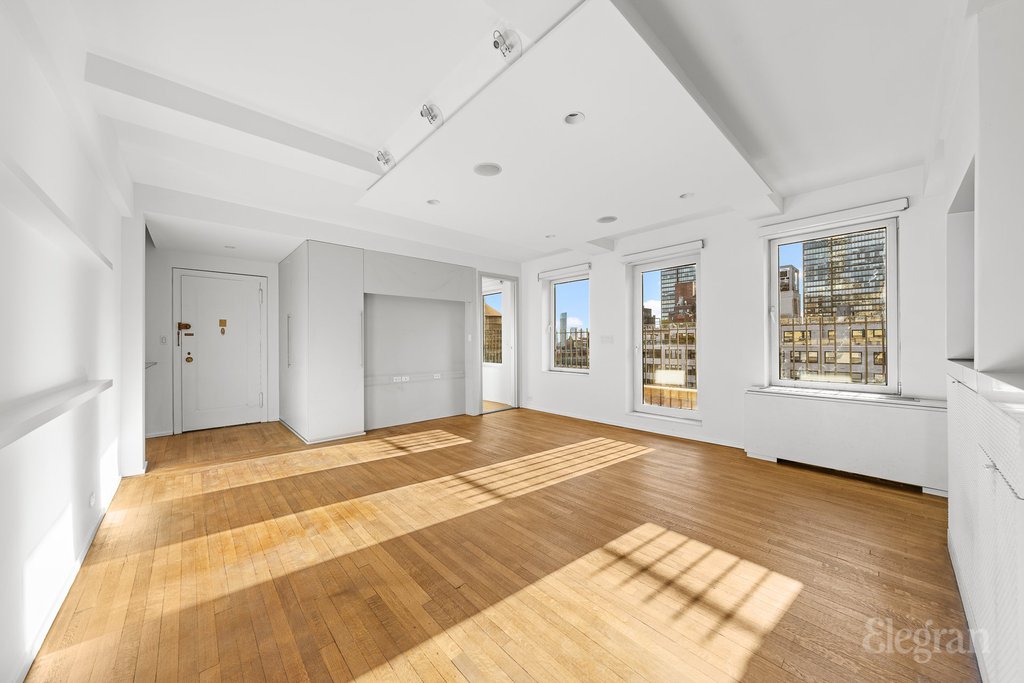 400 East 52nd Street, Unit 14G