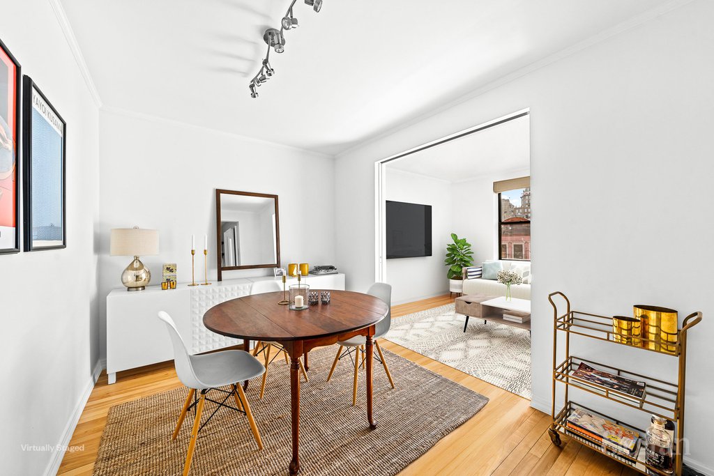 305 West 18th Street, Unit 6C photo 2