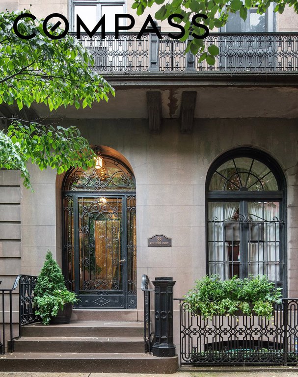 28 West 10th Street