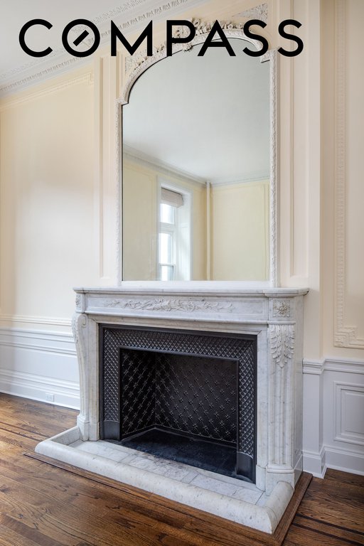 28 West 10th Street – For Sale photo 4