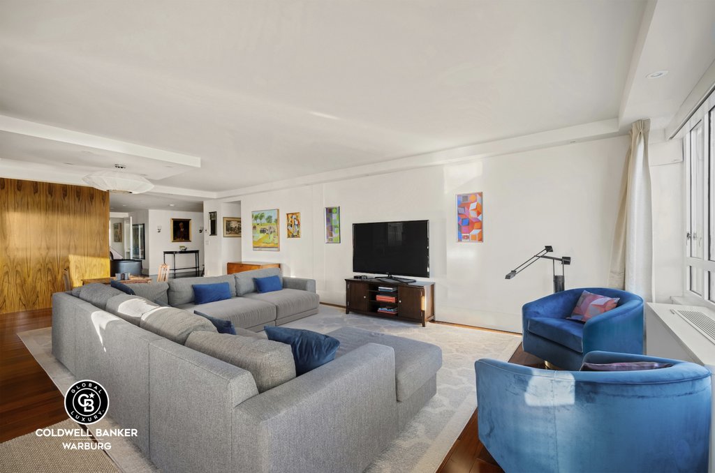 190 East 72nd Street, Unit 34CD photo 2