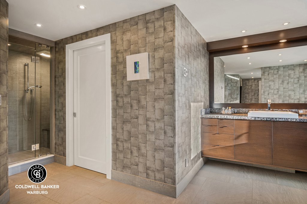 190 East 72nd Street, Unit 34CD photo 7