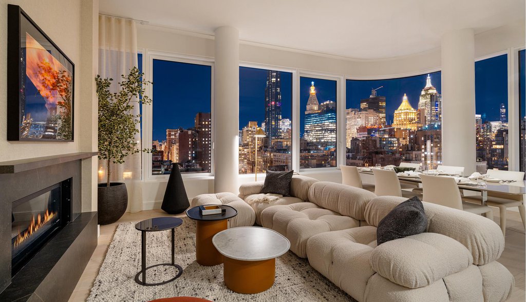 200 East 20th Street, Unit PHA