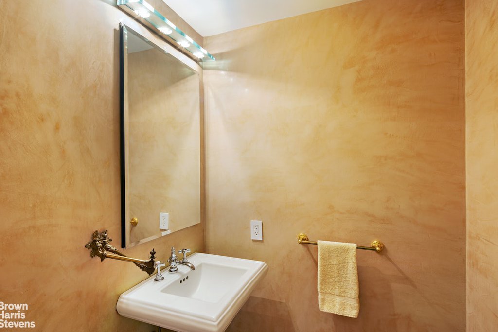 425 East 58th Street, Unit 8F photo 8