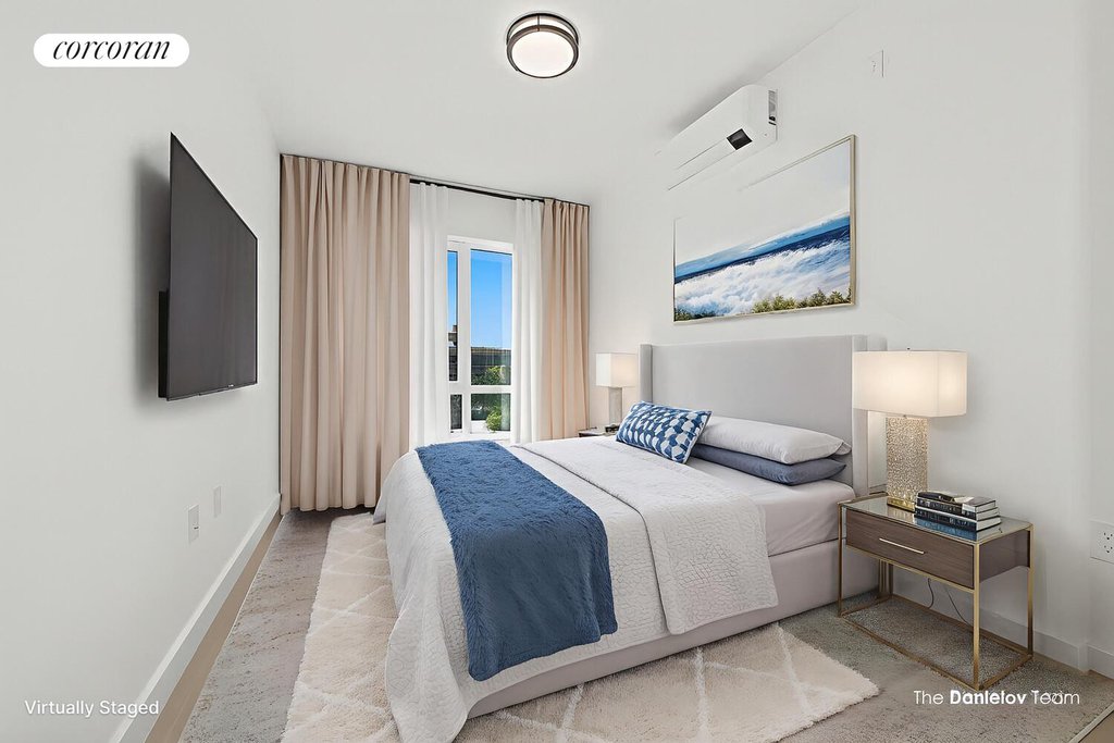 428 East 9th Street, Unit 201
