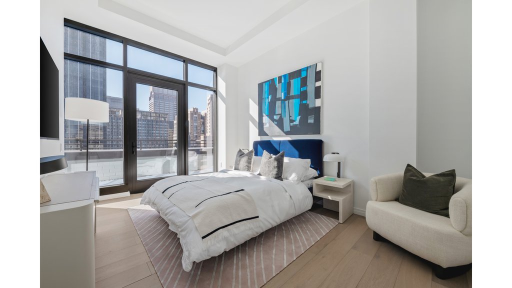 111 West 56th Street, Unit PHB