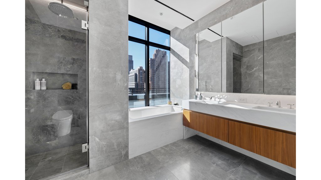 111 West 56th Street, Unit PHB photo 5