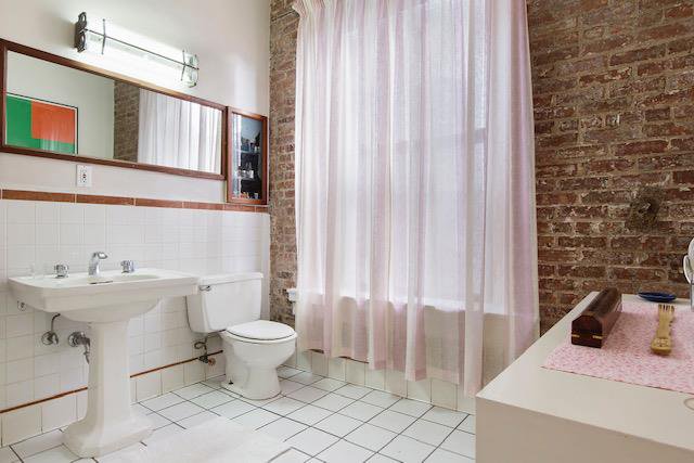 35 Bond Street, Unit 5 photo 6
