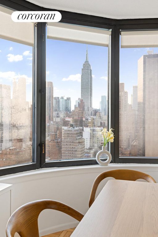 330 East 38th Street, Unit 27A