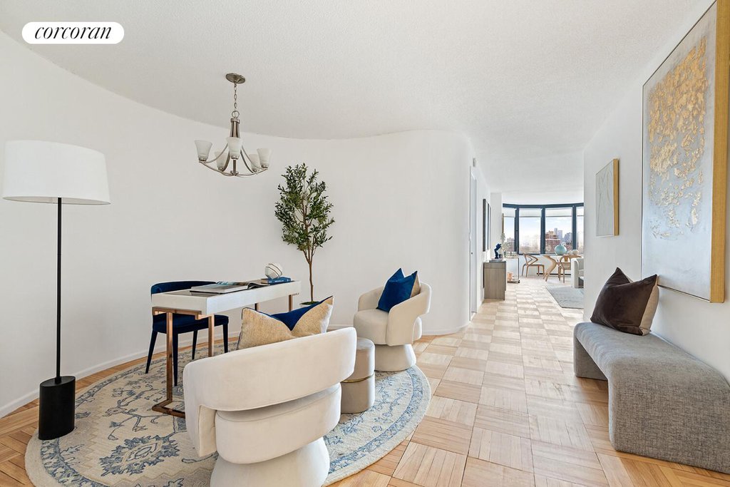 330 East 38th Street, Unit 27A photo 4