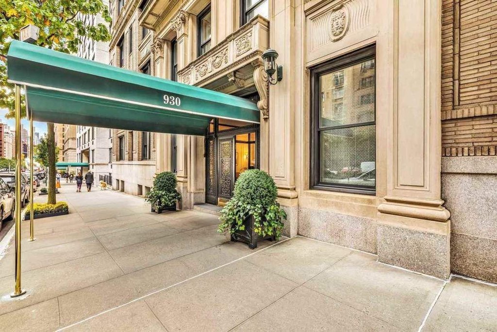 930 Park Avenue, Unit 2N photo 13