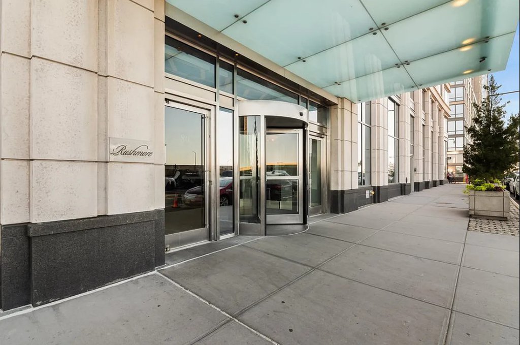 80 Riverside Boulevard, Unit PH1B photo 29