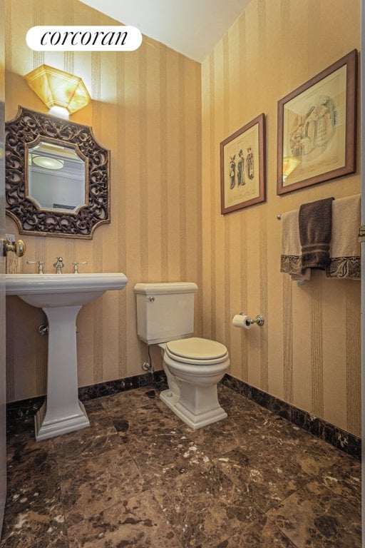 2 Columbus Avenue, Unit 31C photo 10